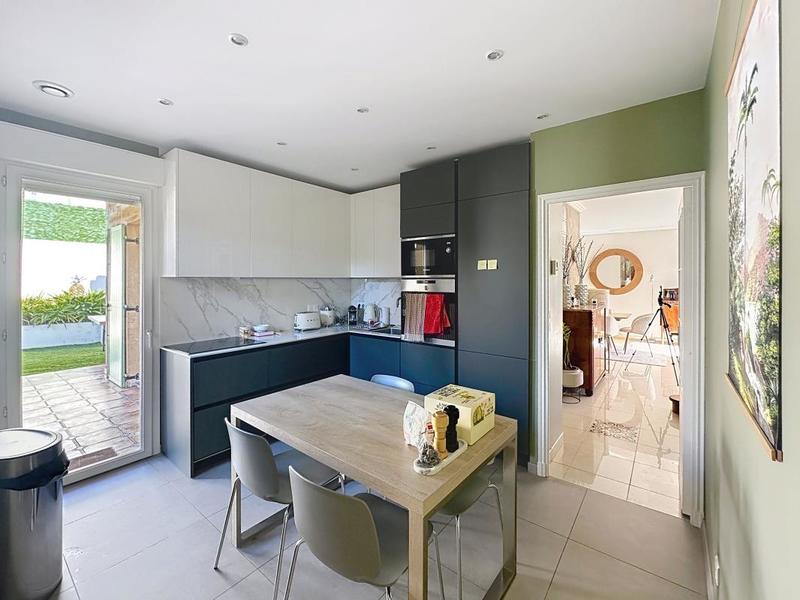 Maison - 153 m² - 5 pièces