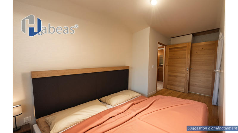 Appartement - 84 m² - 3 pièces