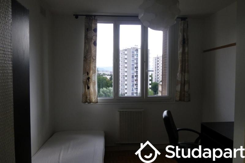 Chambre - 15 m² - 1 pièce