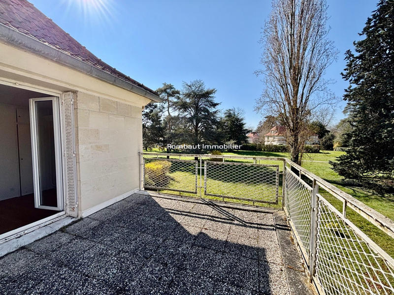 Maison - 195 m² - 7 pièces