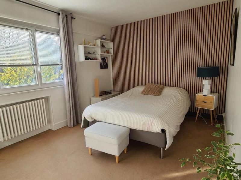 Appartement - 105 m² - 5 pièces