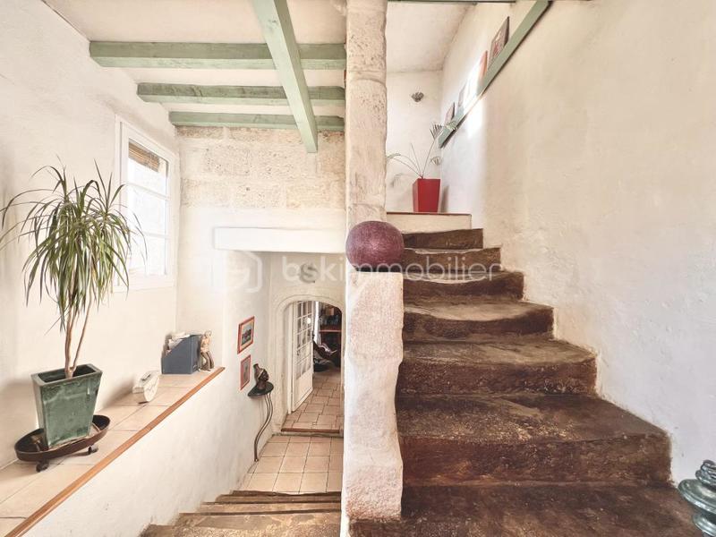 Maison en pierre - 100 m² - 3 pièces