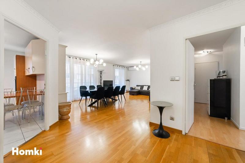 Appartement - 109 m² - 5 pièces