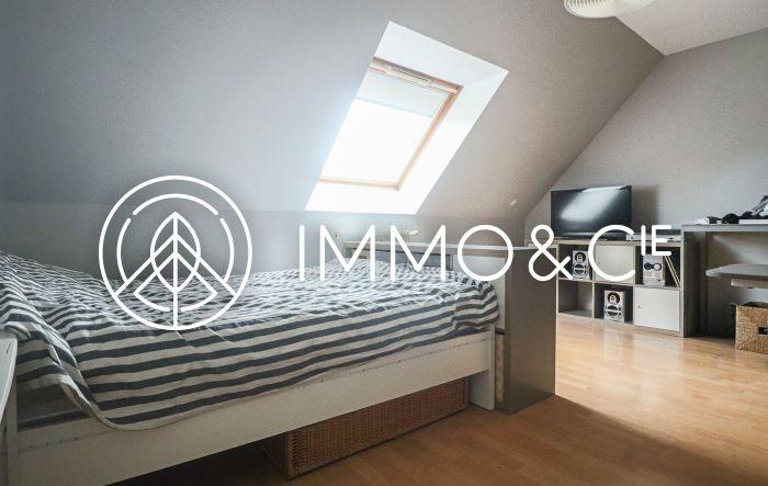 Maison - 230 m² - 8 pièces