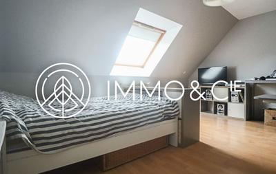 Maison - 230 m² - 8 pièces