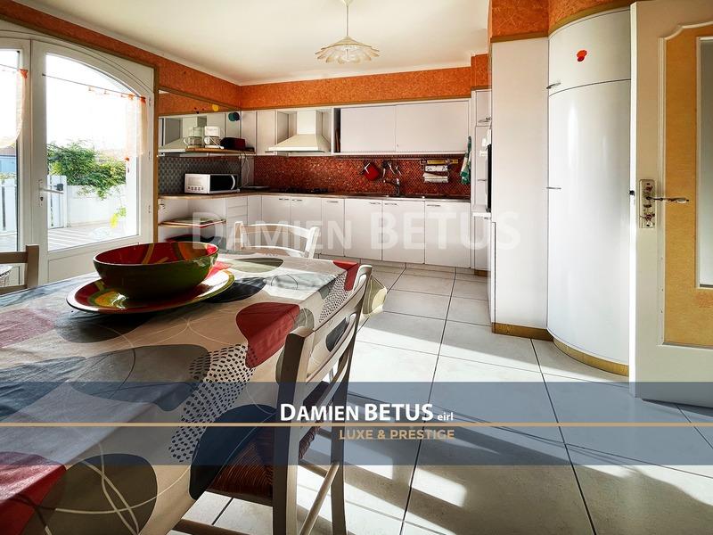 Maison - 167 m² - 7 pièces