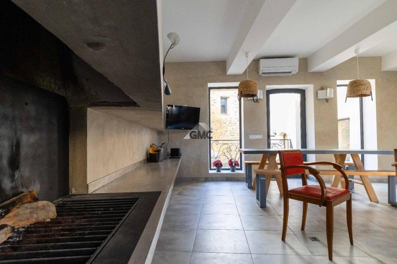 Maison - 165 m² - 6 pièces