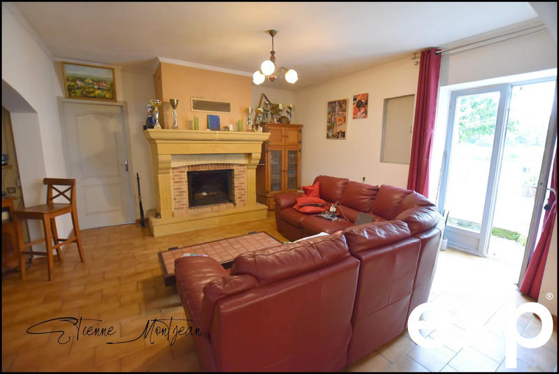 Maison - 140 m² - 4 pièces