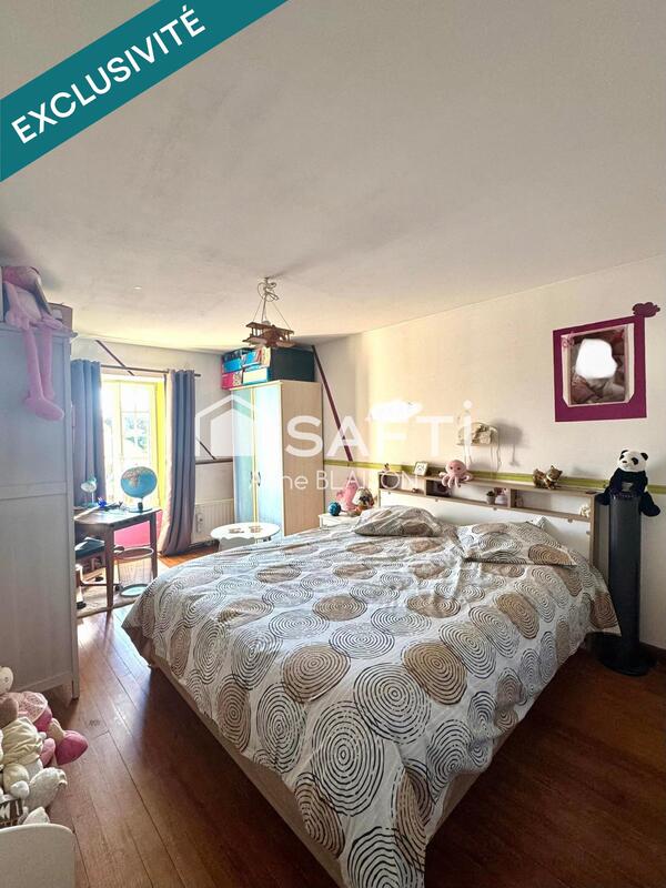 Maison - 167 m² - 6 pièces