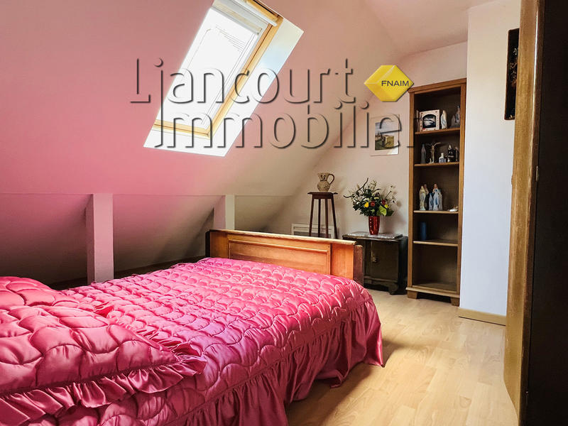 Maison - 110 m² - 6 pièces