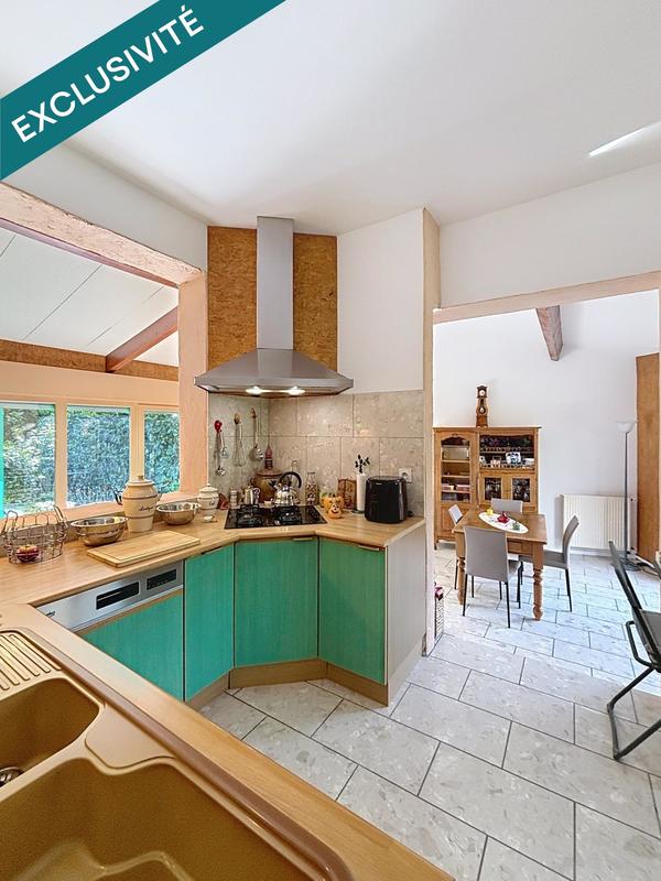 Maison - 96 m² - 4 pièces