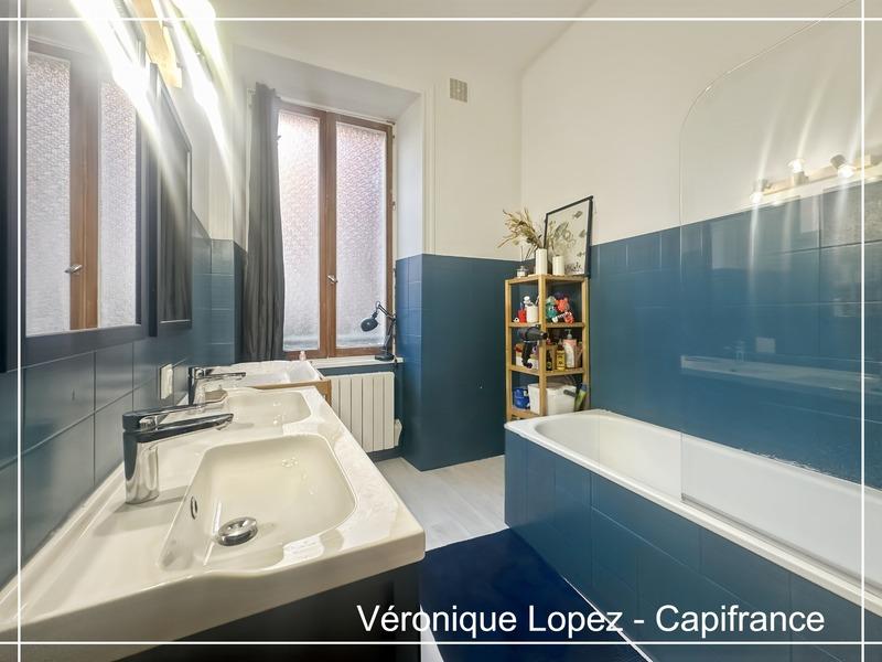 Appartement - 108 m² - 4 pièces
