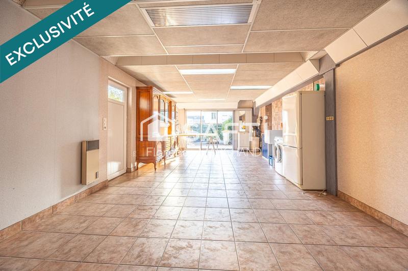 Maison - 205 m² - 6 pièces