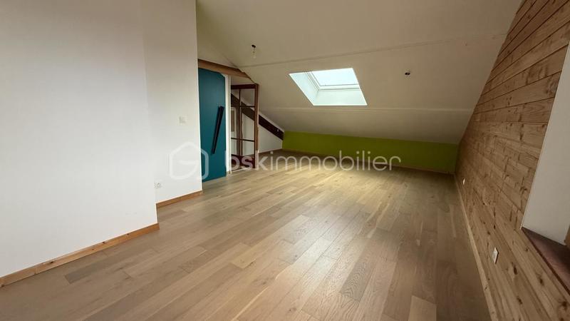 Duplex - 102 m² - 5 pièces