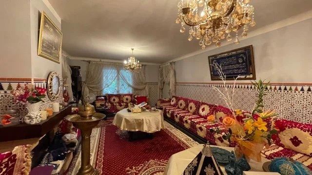 Maison - 170 m² - 7 pièces