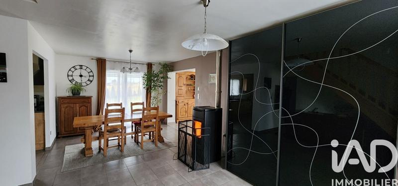 Maison - 121 m² - 6 pièces