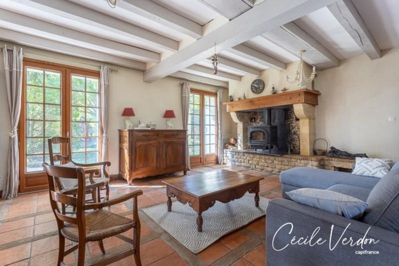 Corps de ferme - 250 m² - 7 pièces