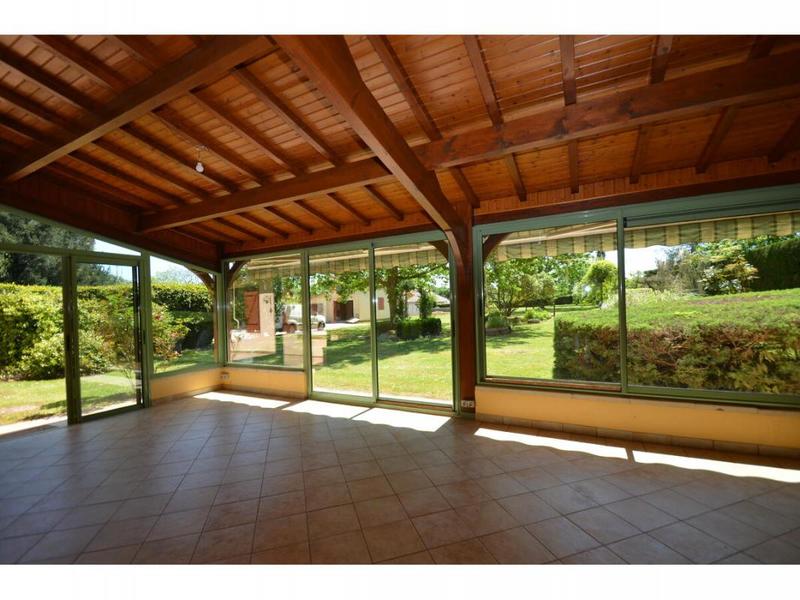 Maison - 137 m² - 5 pièces