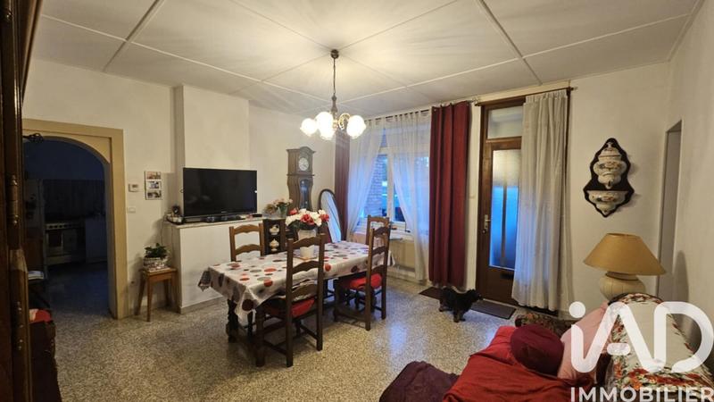 Maison - 95 m² - 4 pièces