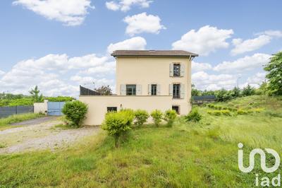 Maison - 211 m² - 8 pièces