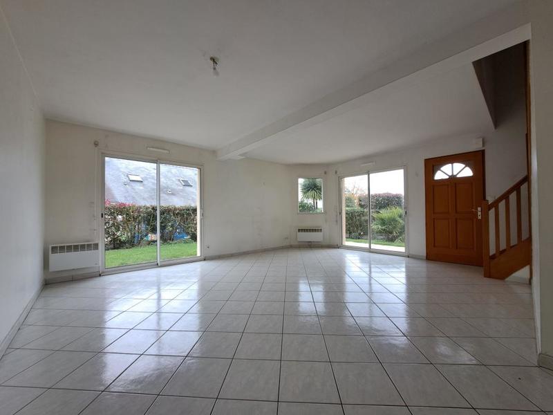 Maison - 103 m² - 5 pièces