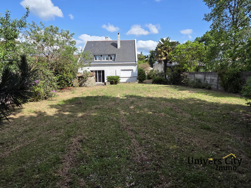 Maison - 158 m² - 7 pièces