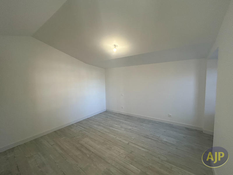 Maison - 73 m² - 4 pièces