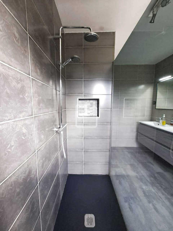 Maison - 114 m² - 6 pièces