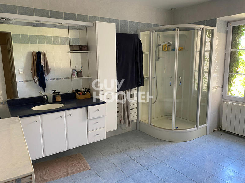 Maison - 148 m² - 6 pièces