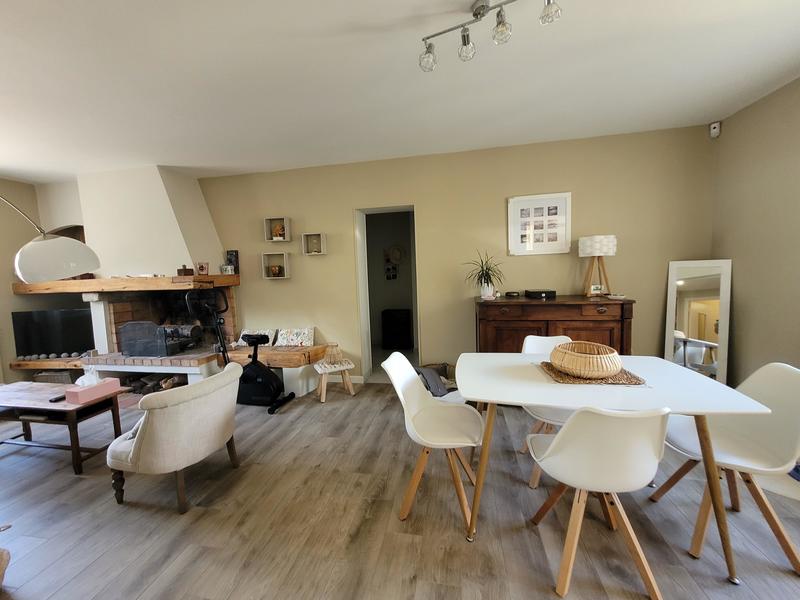 Villa - 207 m² - 7 pièces