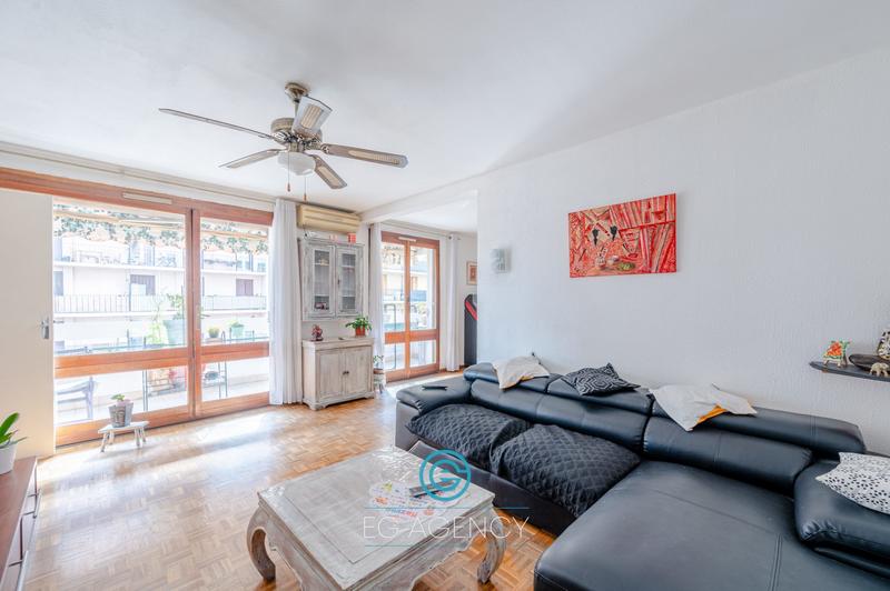 Appartement - 87 m² - 4 pièces