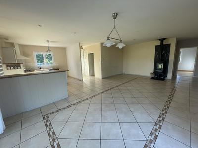 Maison - 159 m² - 6 pièces