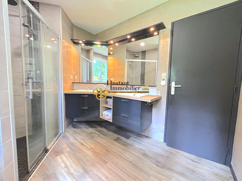 Maison - 174 m² - 6 pièces