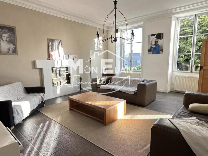 Maison de maîtres - 287 m² - 8 pièces