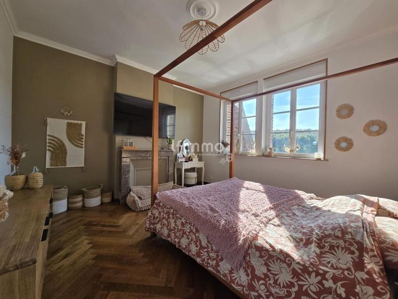 Maison - 177 m² - 6 pièces