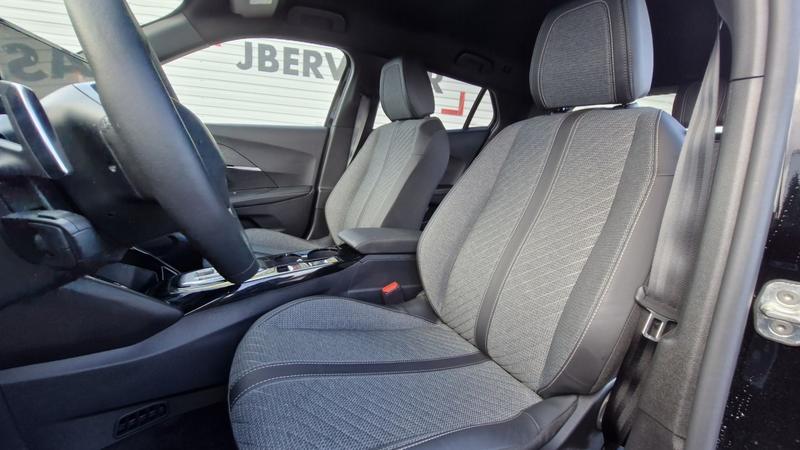 Peugeot 2008 Hybrid 145 E-Dcs6 Allure