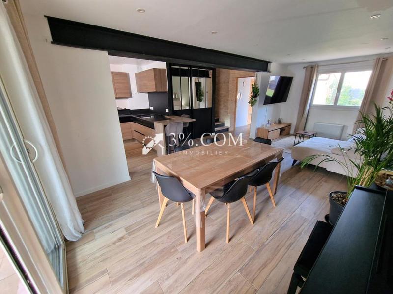 Maison - 74 m² - 3 pièces