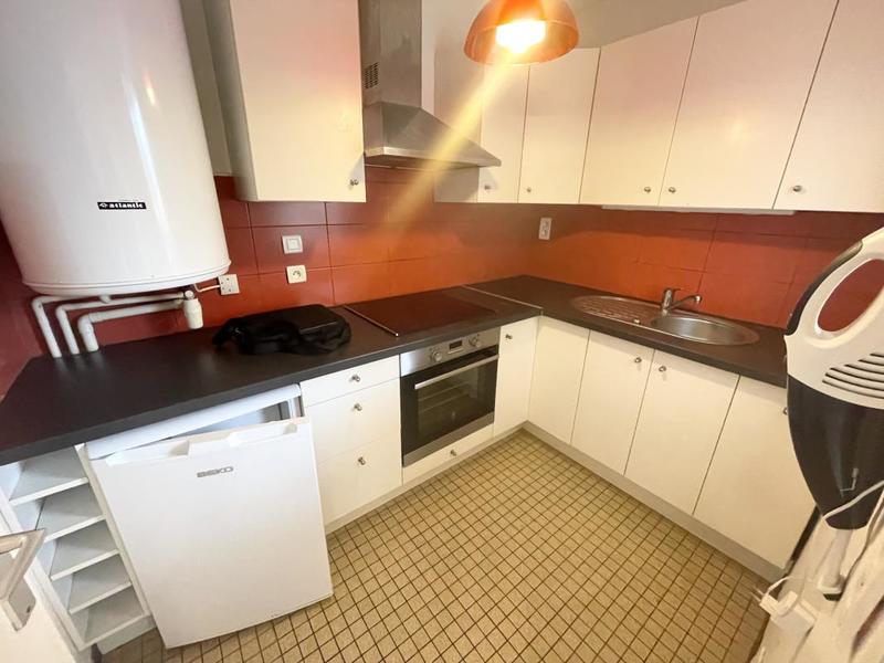 Appartement ancien - 48 m² - 2 pièces