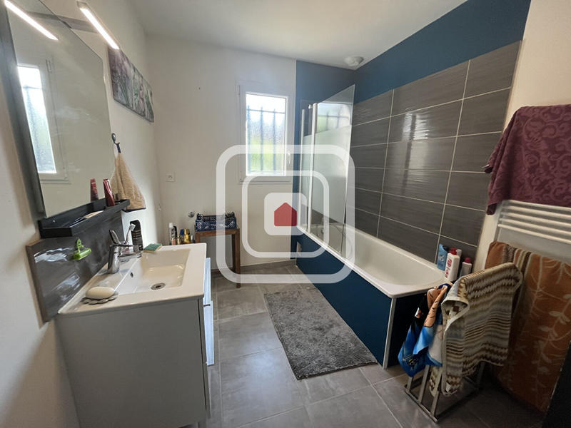 Maison - 86 m² - 5 pièces