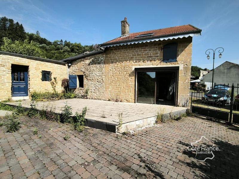 Maison - 100 m² - 5 pièces