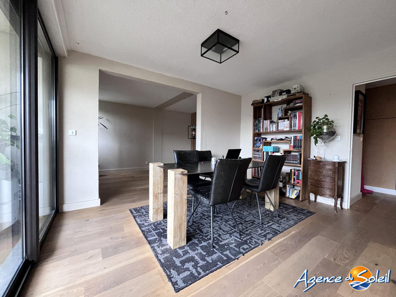 Appartement - 98 m² - 4 pièces