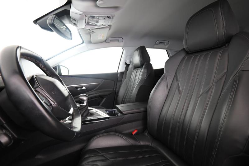 Peugeot 3008 1.2 PureTech Allure Business 130 ch