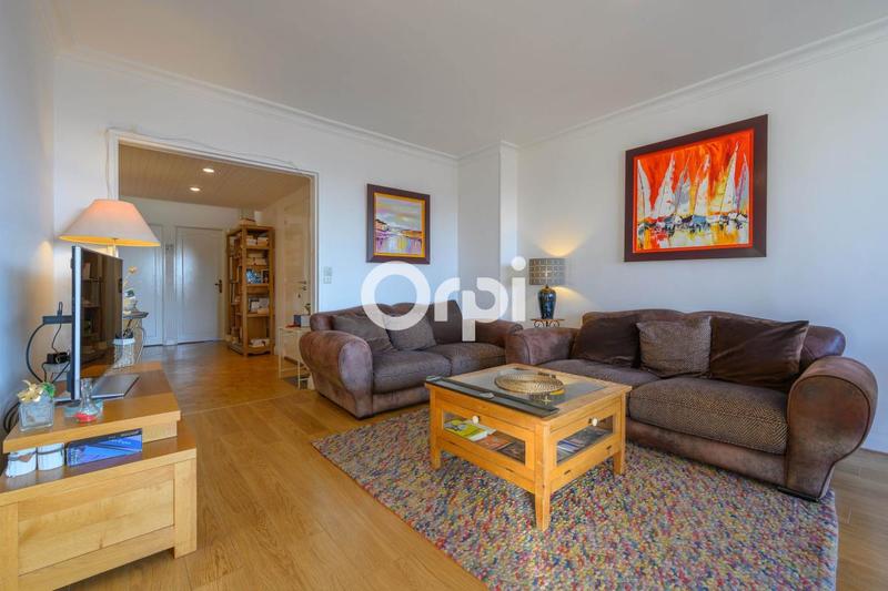 Appartement - 95 m² - 3 pièces