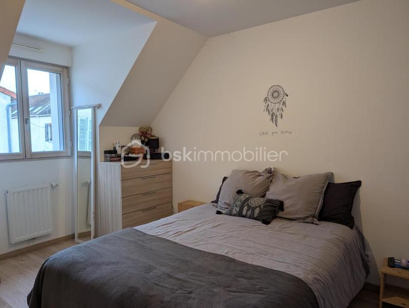 Maison - 101 m² - 5 pièces