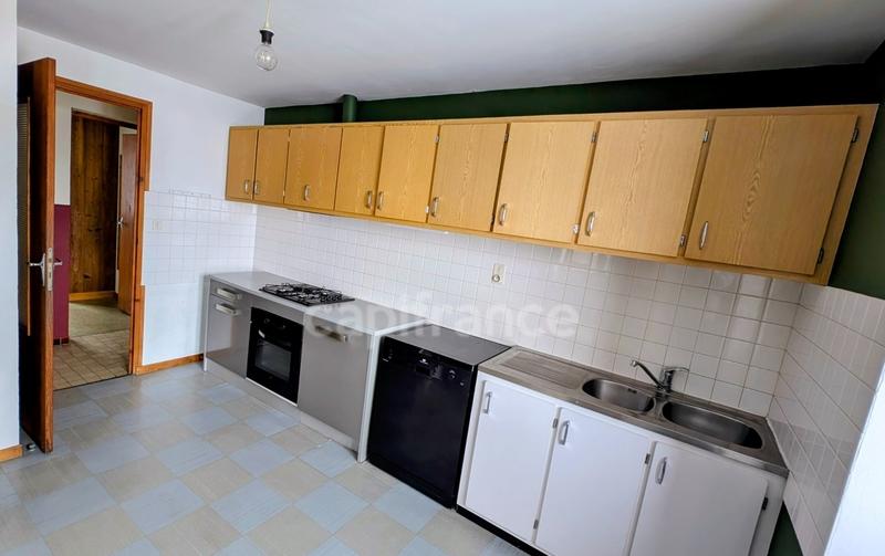 Maison - 154 m² - 8 pièces