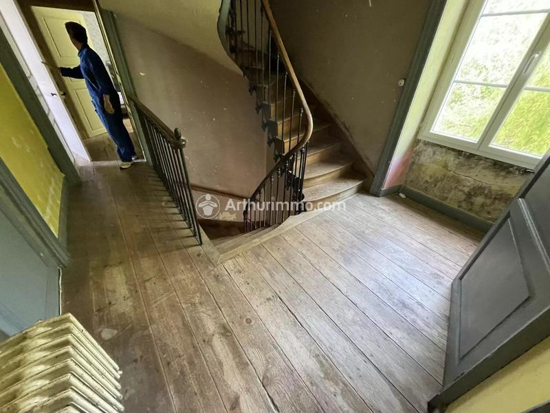 Maison - 190 m² - 9 pièces