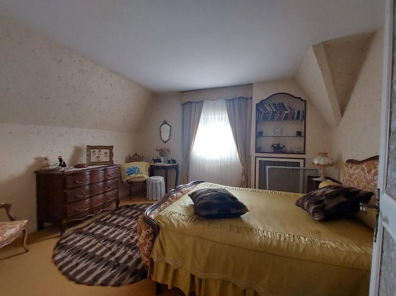 Maison - 121 m² - 6 pièces