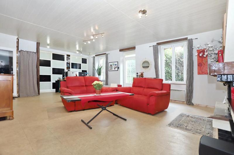 Maison - 148 m² - 7 pièces