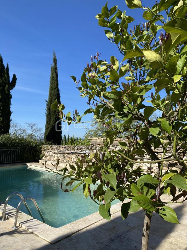 Maison de village - 180 m² - 6 pièces