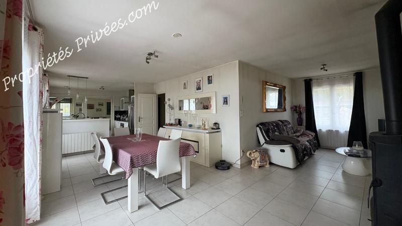 Maison - 135 m² - 10 pièces